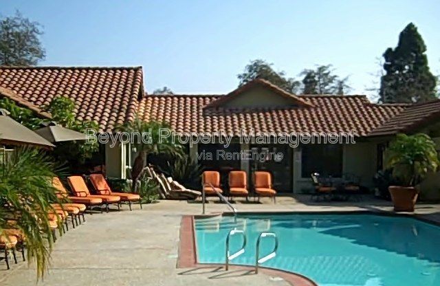 12580 CARMEL CRK RD