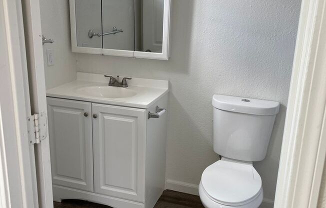 1 bed, 1 bath, 650 sqft, $1,170, Unit 3463-4