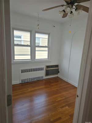 3 beds, 1 bath, $3,000, Unit 2ND FL