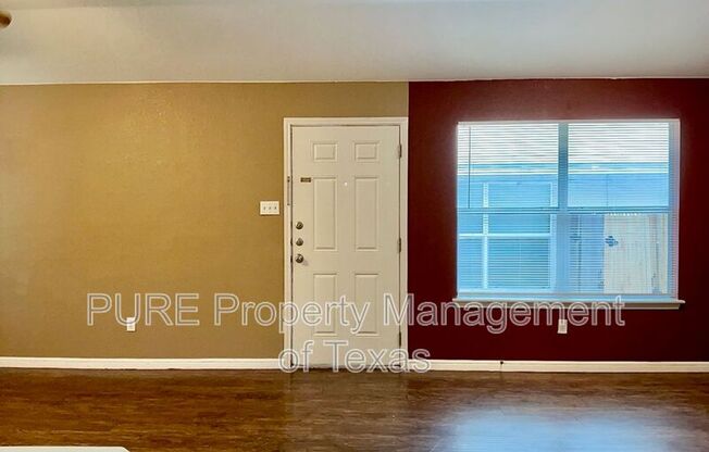 8605 TALYNE CHAISE CIR