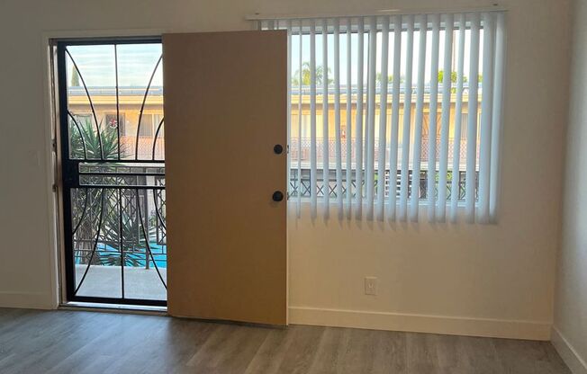 1 bed, 1 bath, 900 sqft, $2,025, Unit 381-35