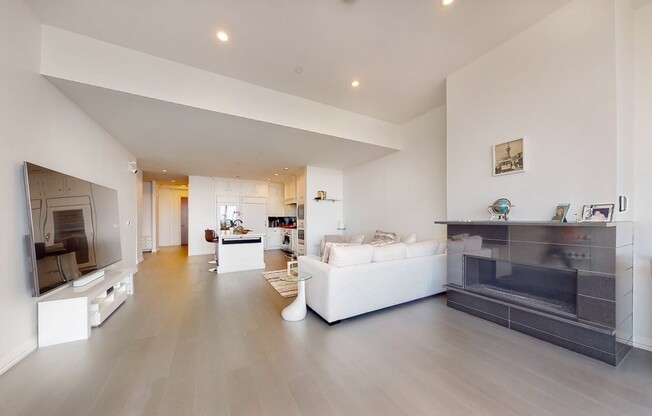 2 beds, 2.5 baths, 1,781 sqft, $15,000, Unit PH1F