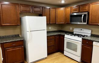 3 beds, 2 baths, $2,300