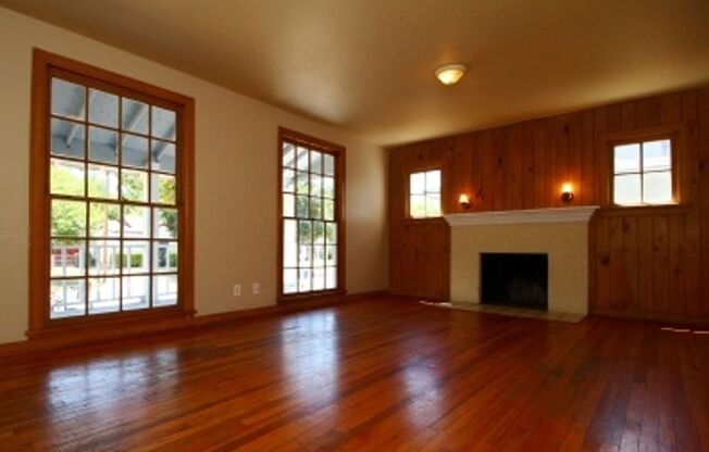 FOUR bedroom in Prime Location!