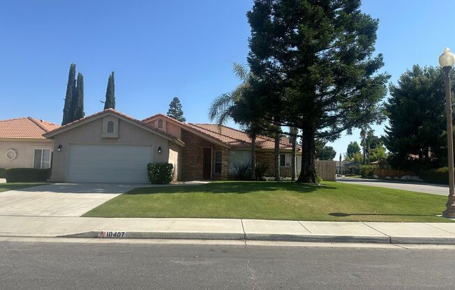 READY NOW! Corner home with a private SPARKLING POOL!