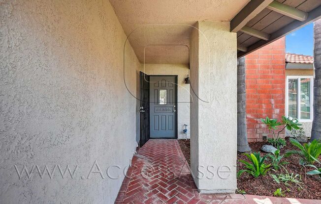 Stunning 3 Bed/2 Bath Pool Home In Lake Elsinore!