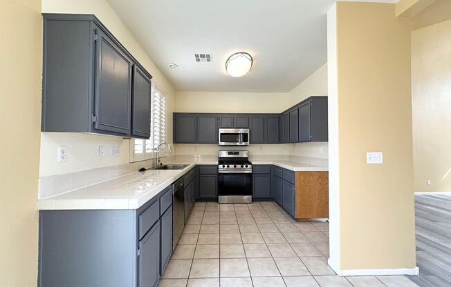 10328 POMPEI PL