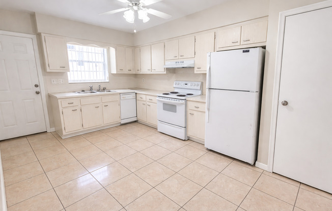 3705-3711 TYLER STREET