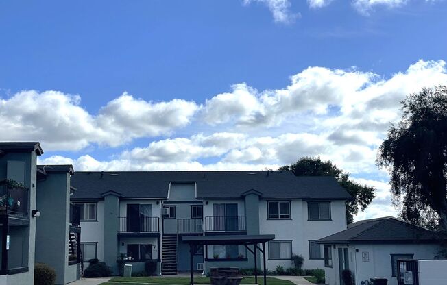 1 bed, 1 bath, 600 sqft, $1,800, Unit 18