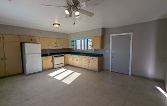 1 bed, 1 bath, 750 sqft, $800, Unit 1