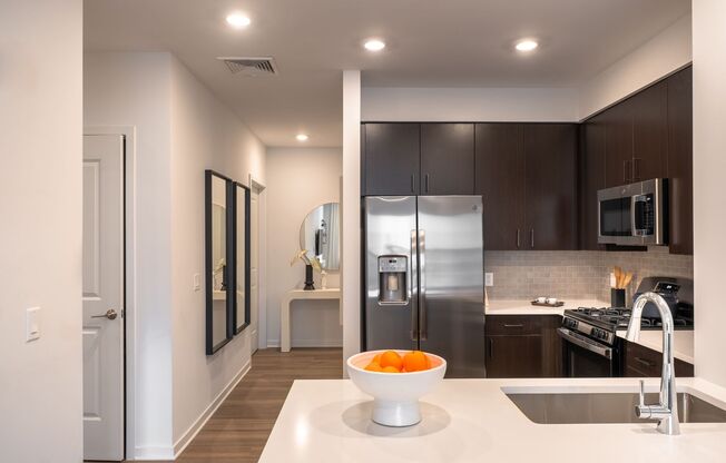 2 beds, 2 baths, 1,045 sqft, $3,050, Unit 3106