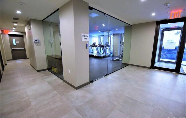 1 bed, 1 bath, 565 sqft, $3,154, Unit 6D