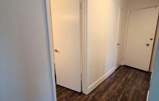 1 bed, 1 bath, 625 sqft, $1,895, Unit 209