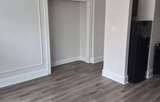 Studio, 1 bath, 300 sqft, $1,150, Unit 308