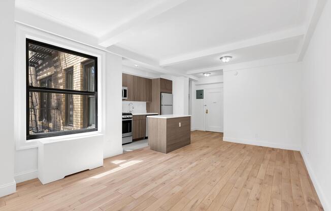 52 CLARK ST