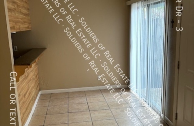 2312 ANDOVER DR