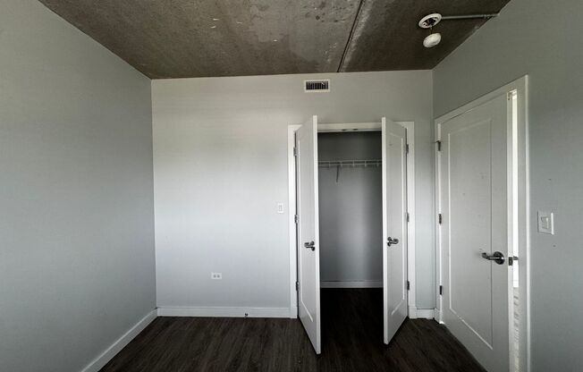 1 bed, 1 bath, 583 sqft, $1,800, Unit 804