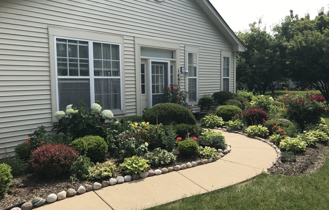 Exceptionally Clean 2-Bedroom Ranch with Double Car Garage