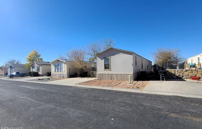 West El Paso 4bed/2bath Refrig A/C Mobile Home!