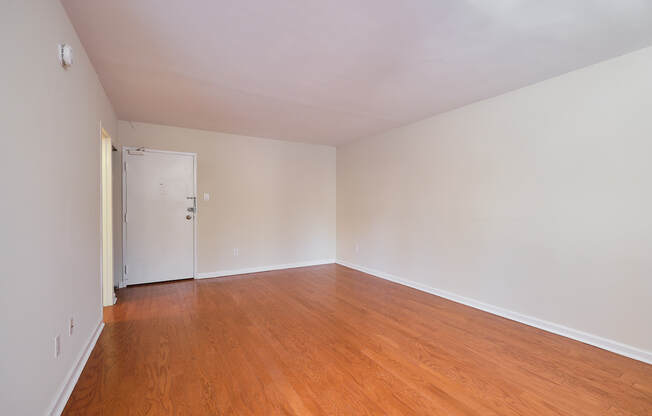 2710 Macomb St NW, Washington DC 203