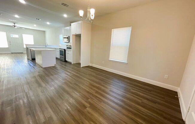 3 beds, 2.5 baths, 1,608 sqft, $1,645, Unit Unit A