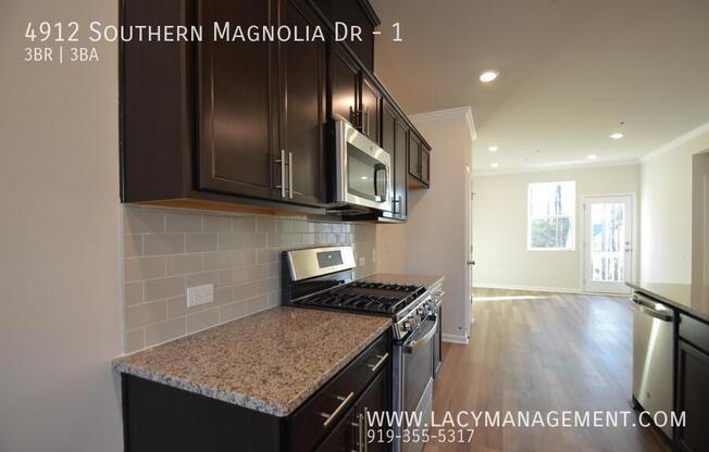 4912 SOUTHERN MAGNOLIA DR