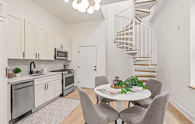 Stunning Newly Renovated Brownstone in Fitler Square