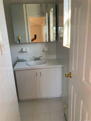 3 beds, 2 baths, 1,200 sqft, $3,100