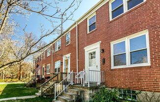 Charming 3-Bedroom Brick Townhome in Parkville – Updates Underway!