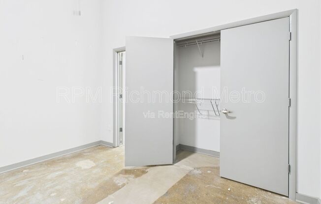 2 beds, 2 baths, 900 sqft, $1,573, Unit 120