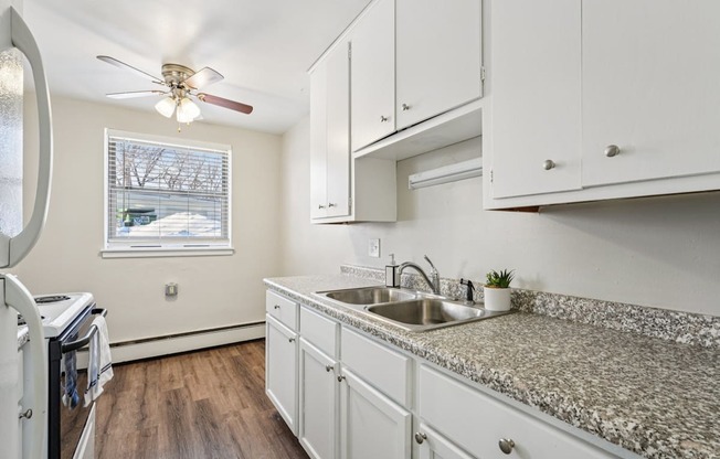 Priscilla Standish Apartments Kitchen