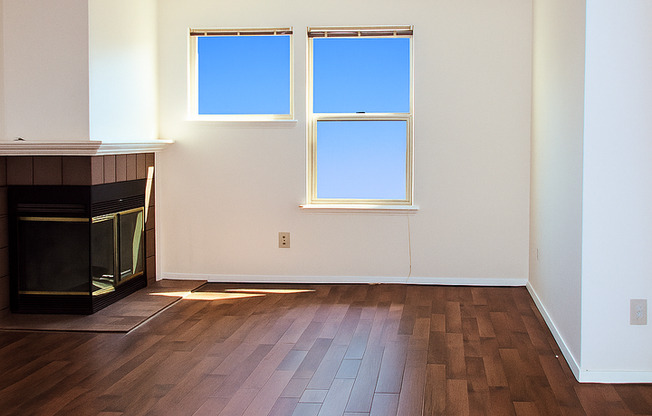3 beds, 2 baths, 1,195 sqft, $3,553, Unit 306