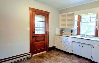 1 bed, 1 bath, $875