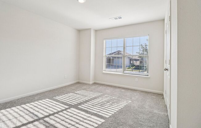 3 beds, 2 baths, 1,591 sqft, $1,945, Unit 308 Trinity Trl