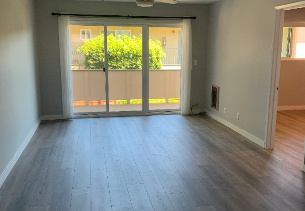 1340 PALOS VERDES DR