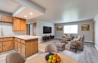 2 beds, 1 bath, 850 sqft, $999, Unit D207