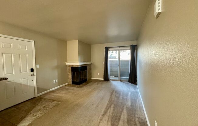 2 beds, 1 bath, $1,650, Unit # 85