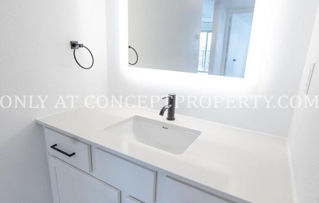 1 bed, 1 bath, 599 sqft, $1,275, Unit 09