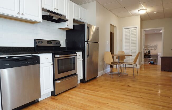 4 beds, 3 baths, $4,750, Unit 510 Medford Street - Entire Apartment