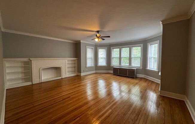 6437 Leavitt