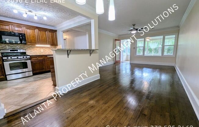 2096 E LILAC LN
