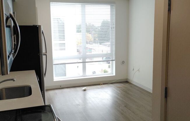Studio, 1 bath, 263 sqft, $1,196, Unit 605