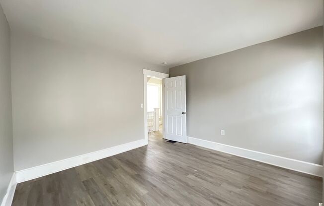 4 beds, 1 bath, $1,250, Unit Unit 1609