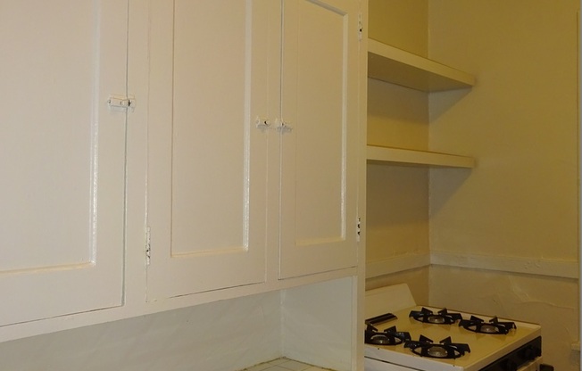 1 bed, 1 bath, 620 sqft, $950, Unit 201