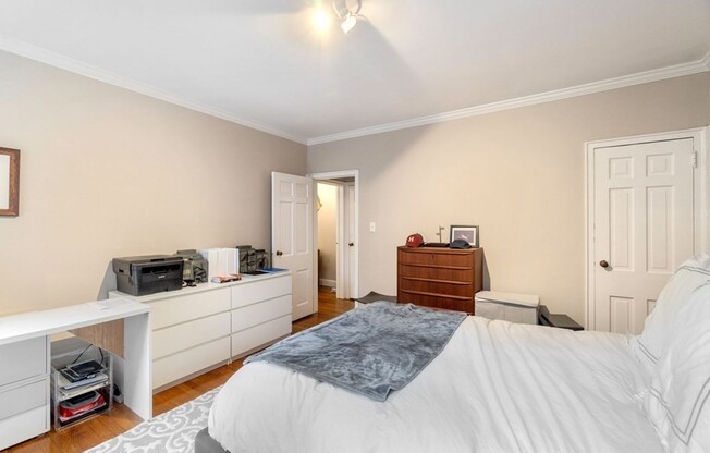 14 Ware St