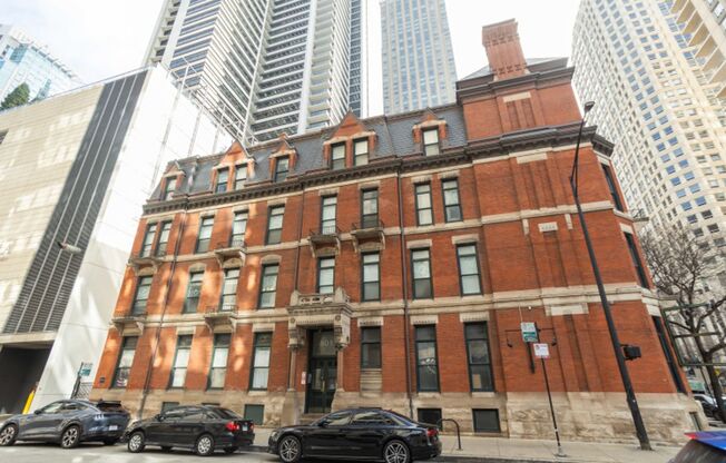 1 bed, 1 bath, $2,395, Unit 801 #4S
