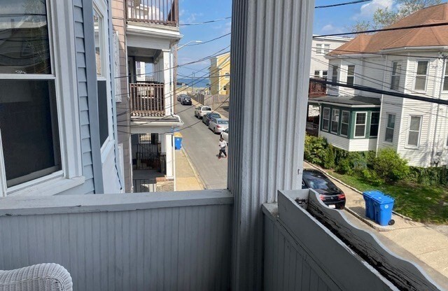 26 FORREST ST