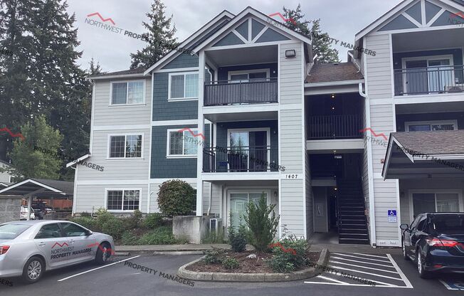 STATUS: *RENTED* | R202 | $1695.00 + $100.00 flat rate w/s/g *** MOVE IN SPECIAL***