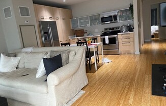 1 bed, 1 bath, 873 sqft, $3,200, Unit 101