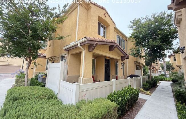 1410 HERON ST